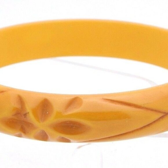 Butterscotch Yellow BAKELITE TESTED Bracelet - Picture 2 of 4